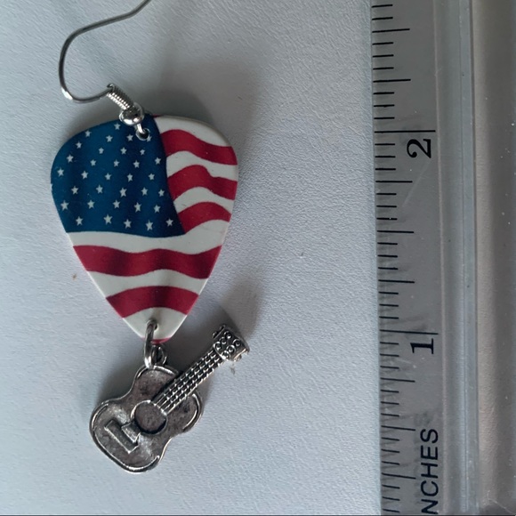 Earrings guitar pick red white and blue - Picture 3 of 5